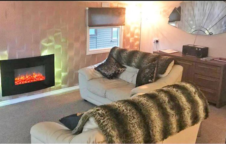 Peregrine Lodge - Idillic Cornwall Retreat 利斯卡德 外观 照片